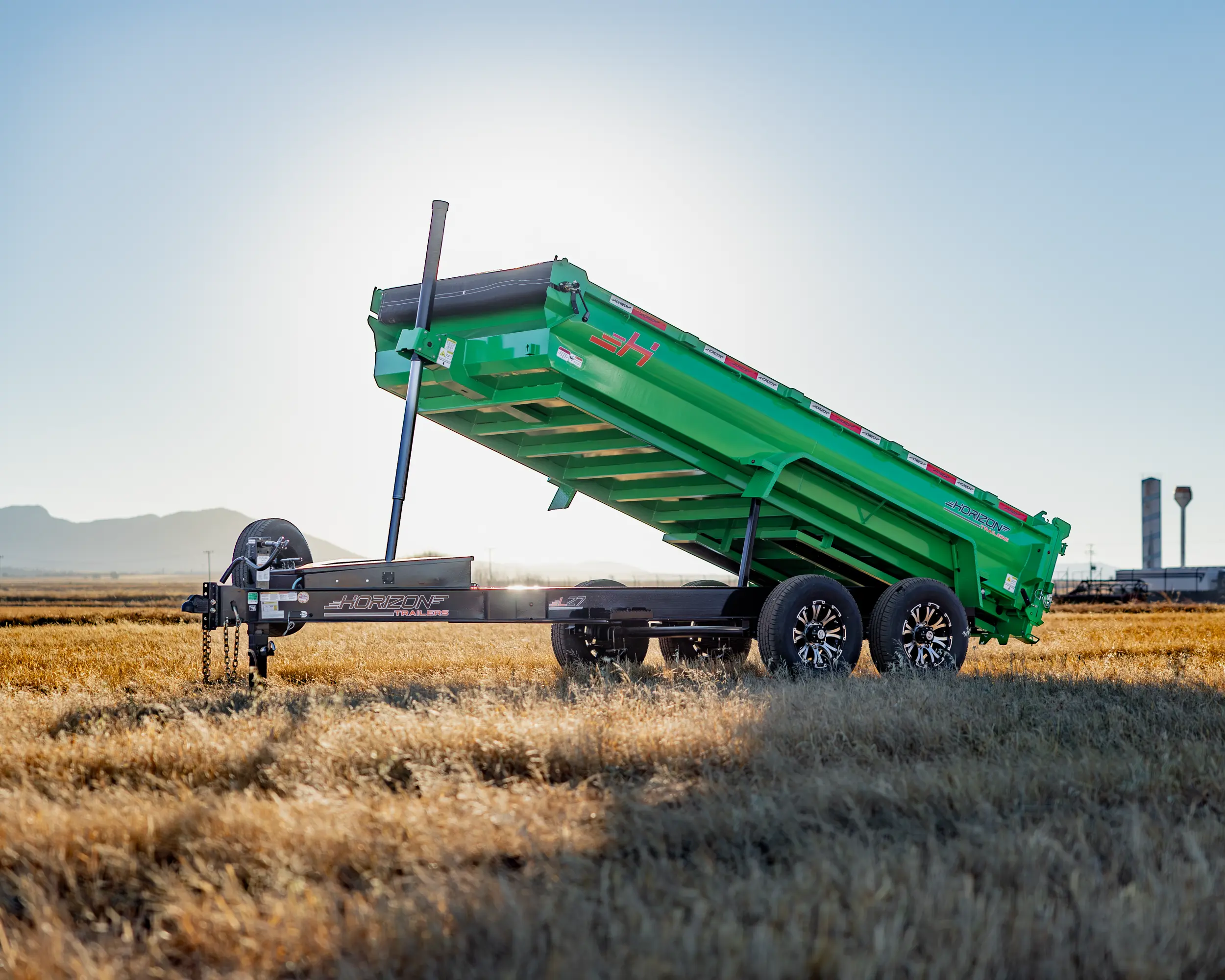 horizon trailers img